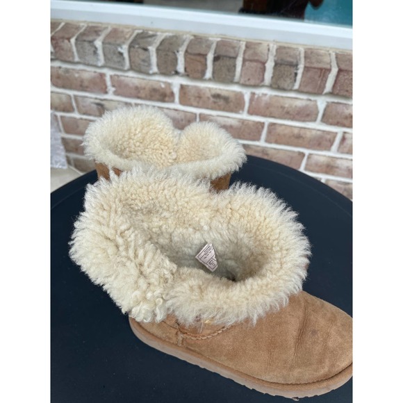 Ugg Keely Short Boots Chestnut Brown Size 4 - Picture 5 of 8